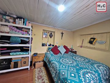 Se Vende Casa con Estacionamiento Para 3 Vehículos