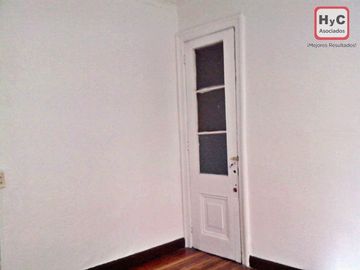 Gran Casona con Potencial Comercial en Barrio Universitario