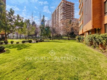 Amplio e Impecable Departamento en Exclusivo Sector de Vitacura