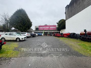 Local COMERCIAL con ESTACIONAMIENTO en pleno CENTRO De OSORNO