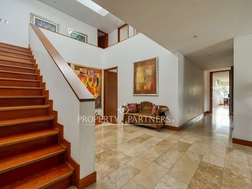 Espectacular casa en Condominio Lomas de La Dehesa