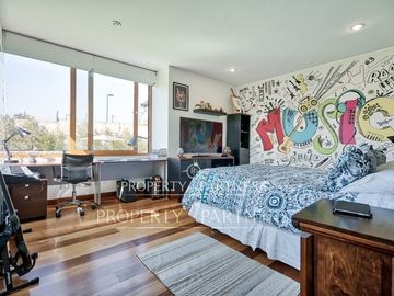 Espectacular casa en Condominio Lomas de La Dehesa