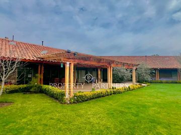 Hermosa Casa de Campo en Catapilco, en parcela de 2,7ha.