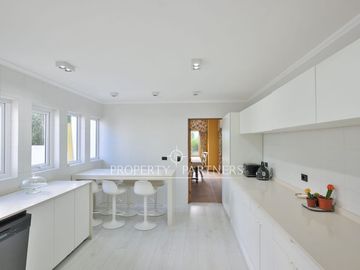 Exquisita casa remodelada en Marbella