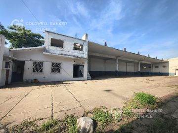 Bodega y Taller en Venta sobre Prolongación Miguel Alemán, Veracruz