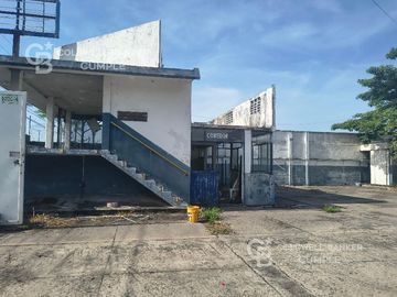 Bodega y Taller en Venta sobre Prolongación Miguel Alemán, Veracruz