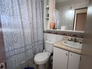 Se vende departamento 3D 1B