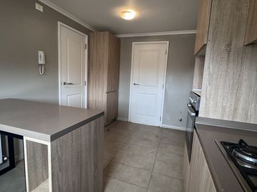 Se arrienda casa en condominio