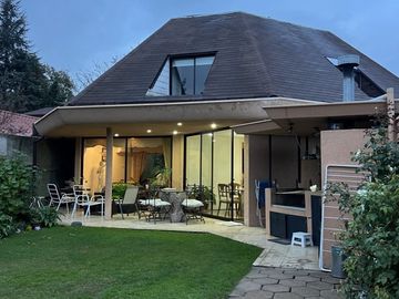Se vende casa en barrio residencial