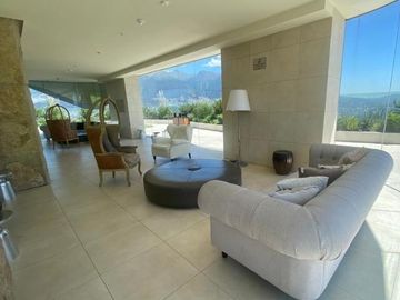 AEF RENTA SUIT 65 METROS HABITABLES  BALCÓN EDIFICIO YOO GONZÁLEZ SUAREZ