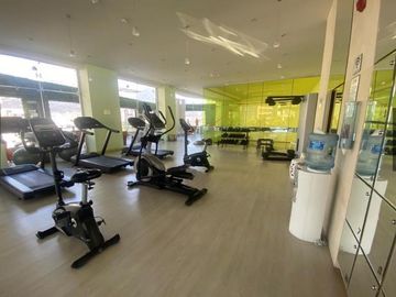 AEF RENTA SUIT 65 METROS HABITABLES  BALCÓN EDIFICIO YOO GONZÁLEZ SUAREZ