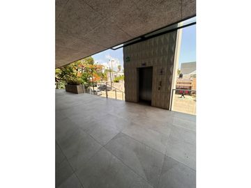 Oficina en renta de 46 m2  corporativo sobre av bonampak, Cancún