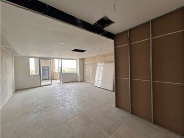 Oficina en renta de 46 m2  corporativo sobre av bonampak, Cancún