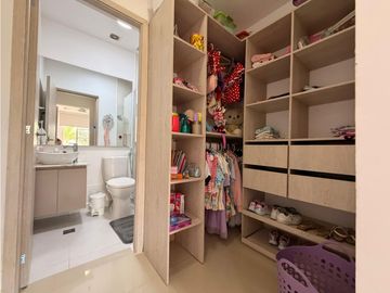 VENDO CASA EN VILLA SANTOS