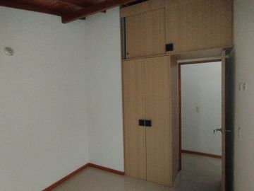 Apartamento en Arriendo Castellana, Medellín.