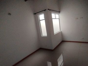 Apartamento en Arriendo Castellana, Medellín.