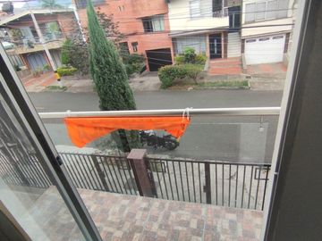 Apartamento en Arriendo Castellana, Medellín.