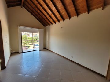 ARRIENDO CASA CAMPESTRE SECTOR GUALANDAY Rionegro