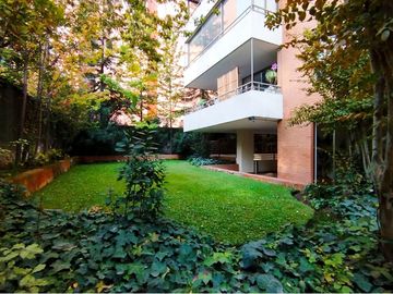 Depto de 4D, 4B, 2E, 2B,  terraza. Las Condes.
