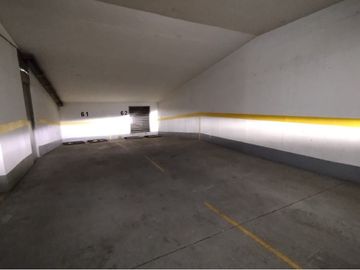 Depto de 4D, 4B, 2E, 2B,  terraza. Las Condes.