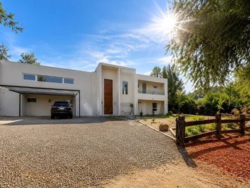 Casa en las Brisas de Chicureo | Precio negociable