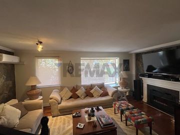 CASA EN VENTA - HUECHURABA