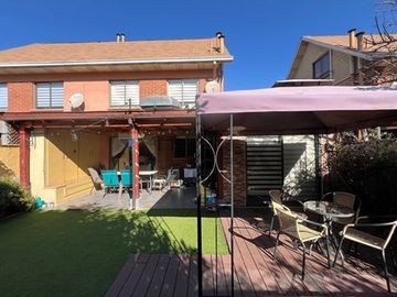 CASA EN VENTA - HUECHURABA