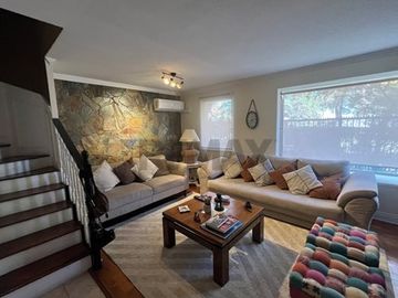 CASA EN VENTA - HUECHURABA