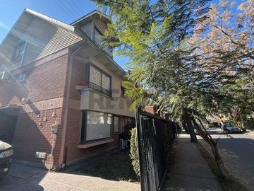 CASA EN VENTA - HUECHURABA