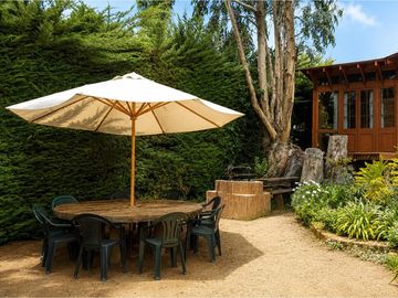 Casa en venta en el centro de Cachagua