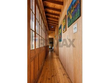 Casa en venta en el centro de Cachagua