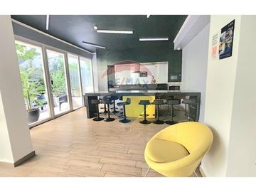 Home Estudio en Lira, Excelente ubicación
