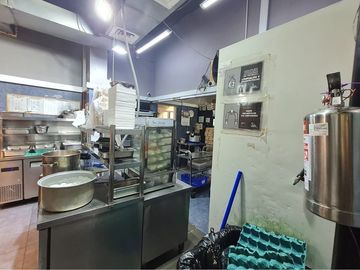 DERECHO DE LLAVE RESTAURANTE PREMIUM MANUEL MONTT