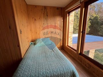 Casa en Venta en Pucon con Vista al Volcán