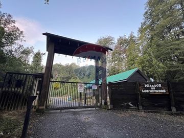 Casa en Venta en Pucon con Vista al Volcán