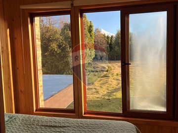 Casa en Venta en Pucon con Vista al Volcán