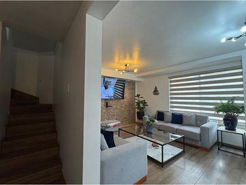 Casa 3D/2B , quincho y jardín en Ciudad Satélite