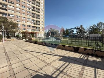 Excelente Departamento en Vicuña Mackenna