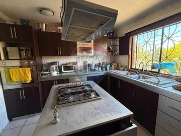 ¡OPORTUNIDAD! 2 CASAS EN ISLA DE MAIPO