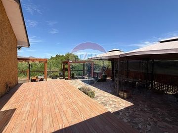 ¡OPORTUNIDAD! 2 CASAS EN ISLA DE MAIPO
