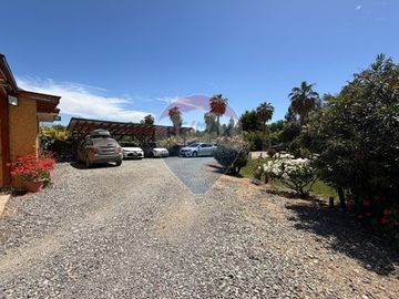 ¡OPORTUNIDAD! 2 CASAS EN ISLA DE MAIPO