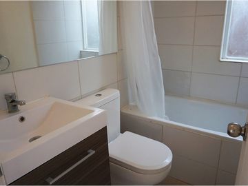 Sólida y Cómoda casa 3D/3B en Buin