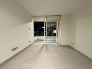 Arriendo Amplio Dpto de  1 D y en 1 baño en Macul