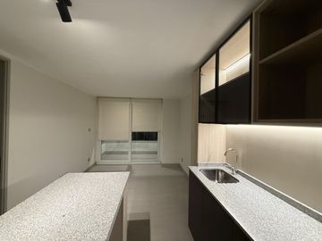 Arriendo Amplio Dpto de  1 D y en 1 baño en Macul