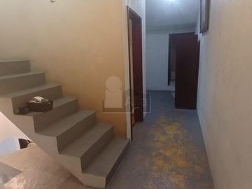 Casa en venta sobre Avenida a un Minuto de Multiplaza Santín Toluca, Oportunidad de Inversión