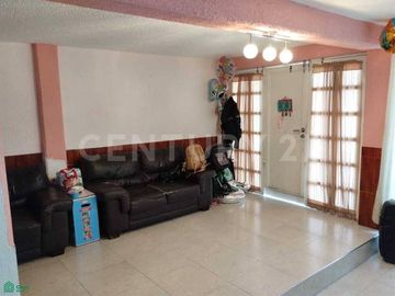 Casa en Venta, en Rinconada de Aragón, Ecatepec de Morelos, Estado de México.