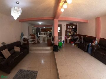 Casa en Venta, en Rinconada de Aragón, Ecatepec de Morelos, Estado de México.