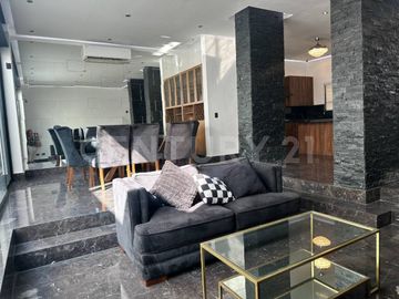 CASA EN RENTA EN COL. CUMBRES ELITE EN PRIVADA MONTERREY