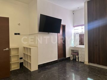 CASA EN RENTA EN COL. CUMBRES ELITE EN PRIVADA MONTERREY