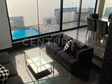 CASA EN RENTA EN COL. CUMBRES ELITE EN PRIVADA MONTERREY